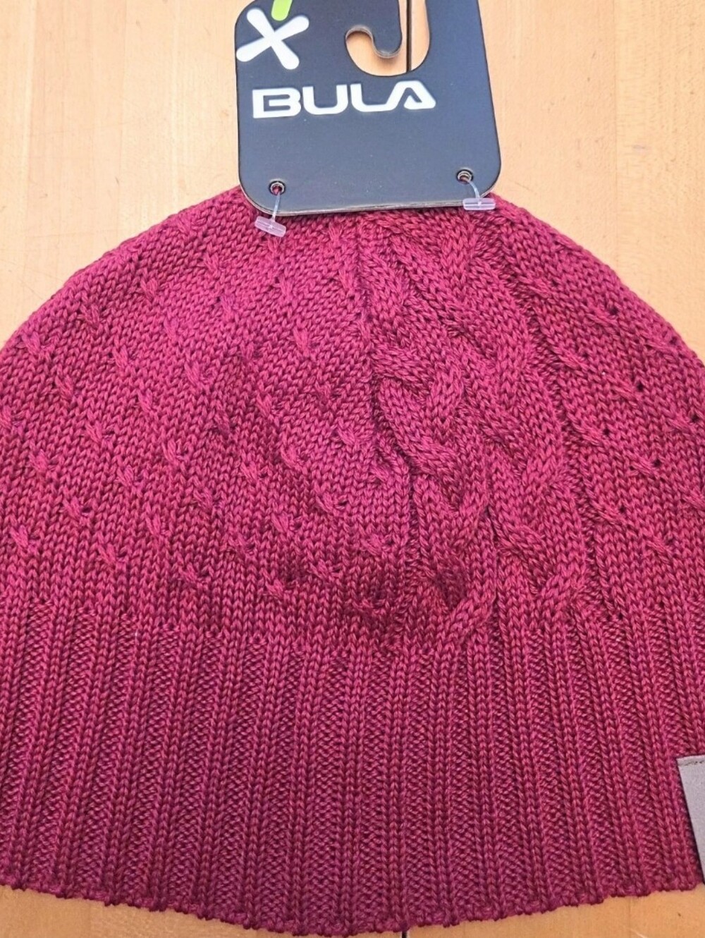 BULA NEW Women Beanie Cuffless Knit Hat Short fit 1 Sz Merino Wool Light Weight